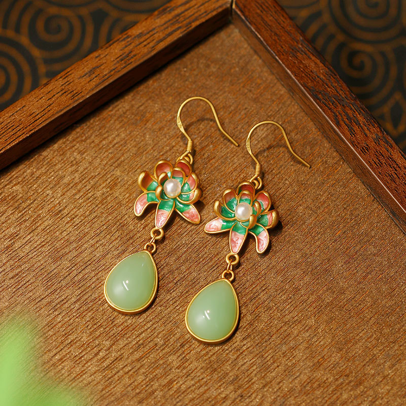 Gold Plated Jewelry - Groene natuurlijke jade oorbellen in de