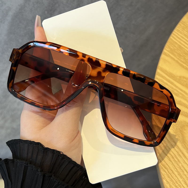 Oversized vierkante anti-licht - Designer Sunglasses recensie en prijs