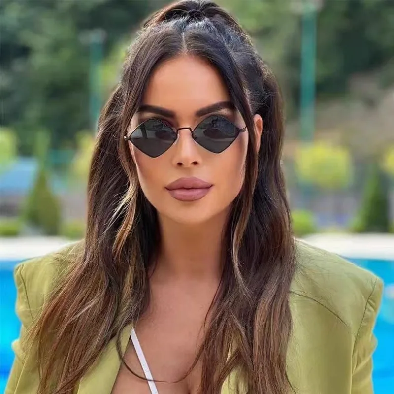 Nieuwe mode metalen diamantvor - Sunglasses Uv400 recensie en prijs